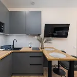 Jam Shevchenka Апартаменты *