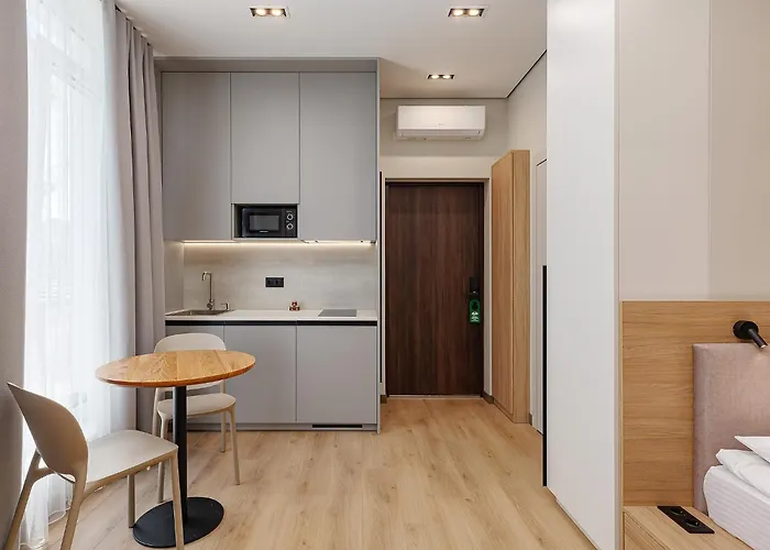 Jam Shevchenka Apartamento *