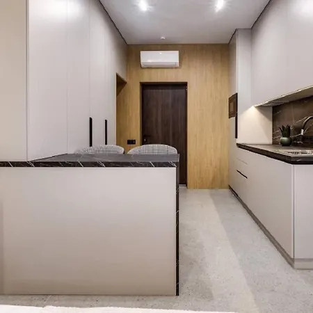 Jam Shevchenka Daire Lviv